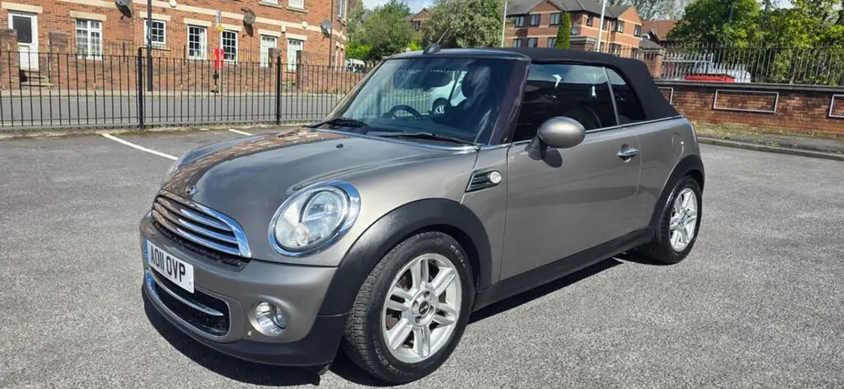 2011-mini-cooper-16td-cooper-d-112bhp-convertible-2d-1598cc-big-8