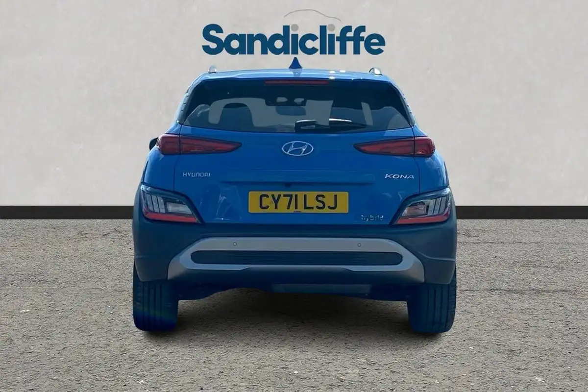 2022-hyundai-kona-16-gdi-premium-big-4