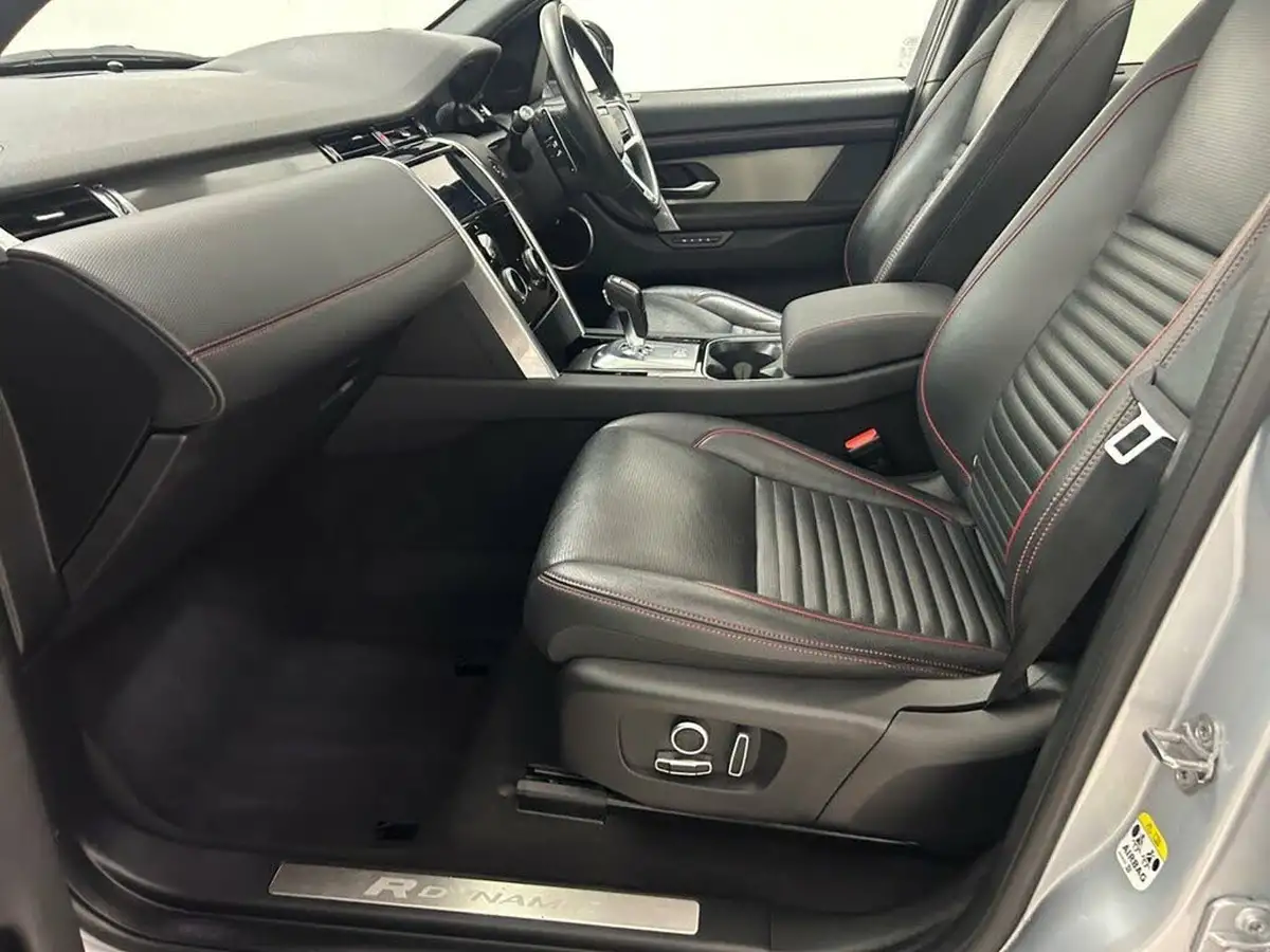 2022-land-rover-discovery-sport-15-p300e-r-dynamic-se-big-20