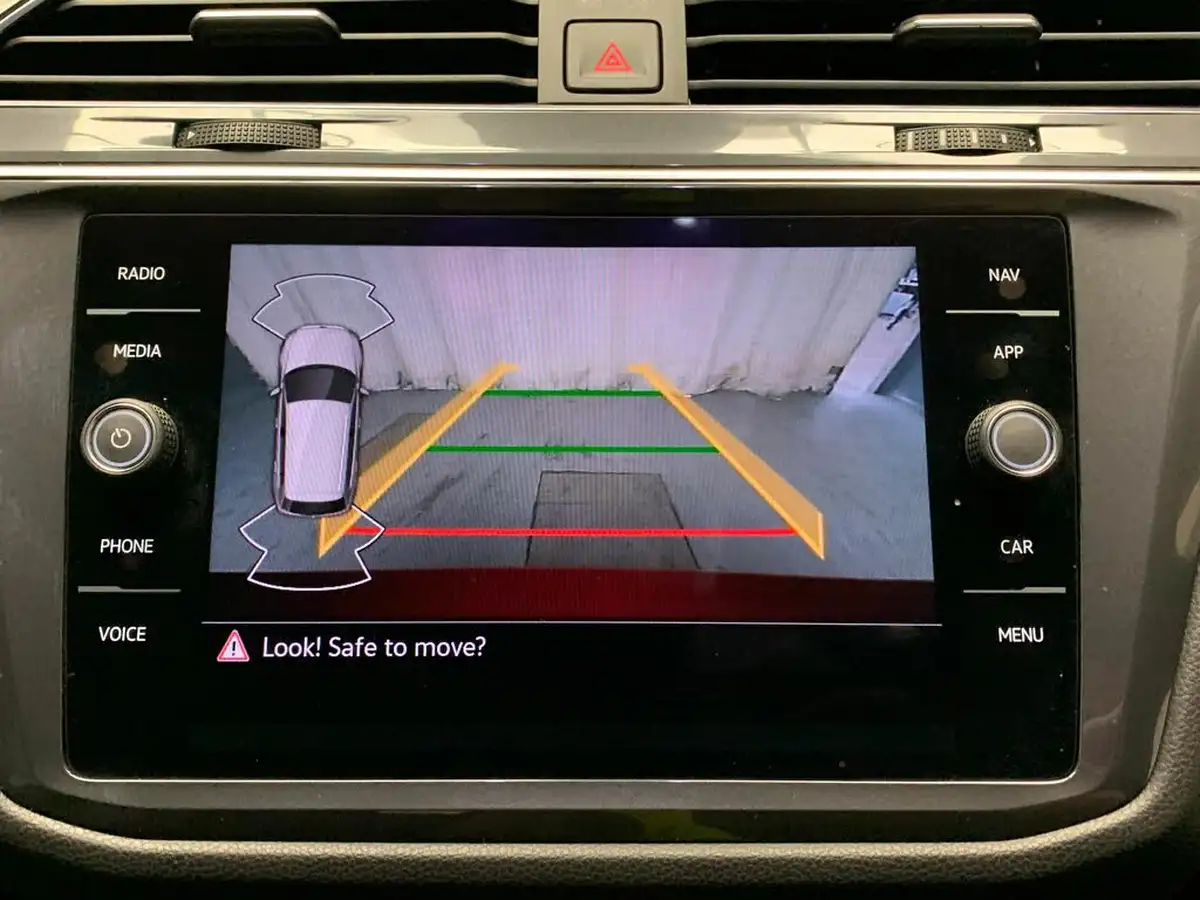 2022-volkswagen-tiguan-allspace-15-tsi-life-dsg-big-25