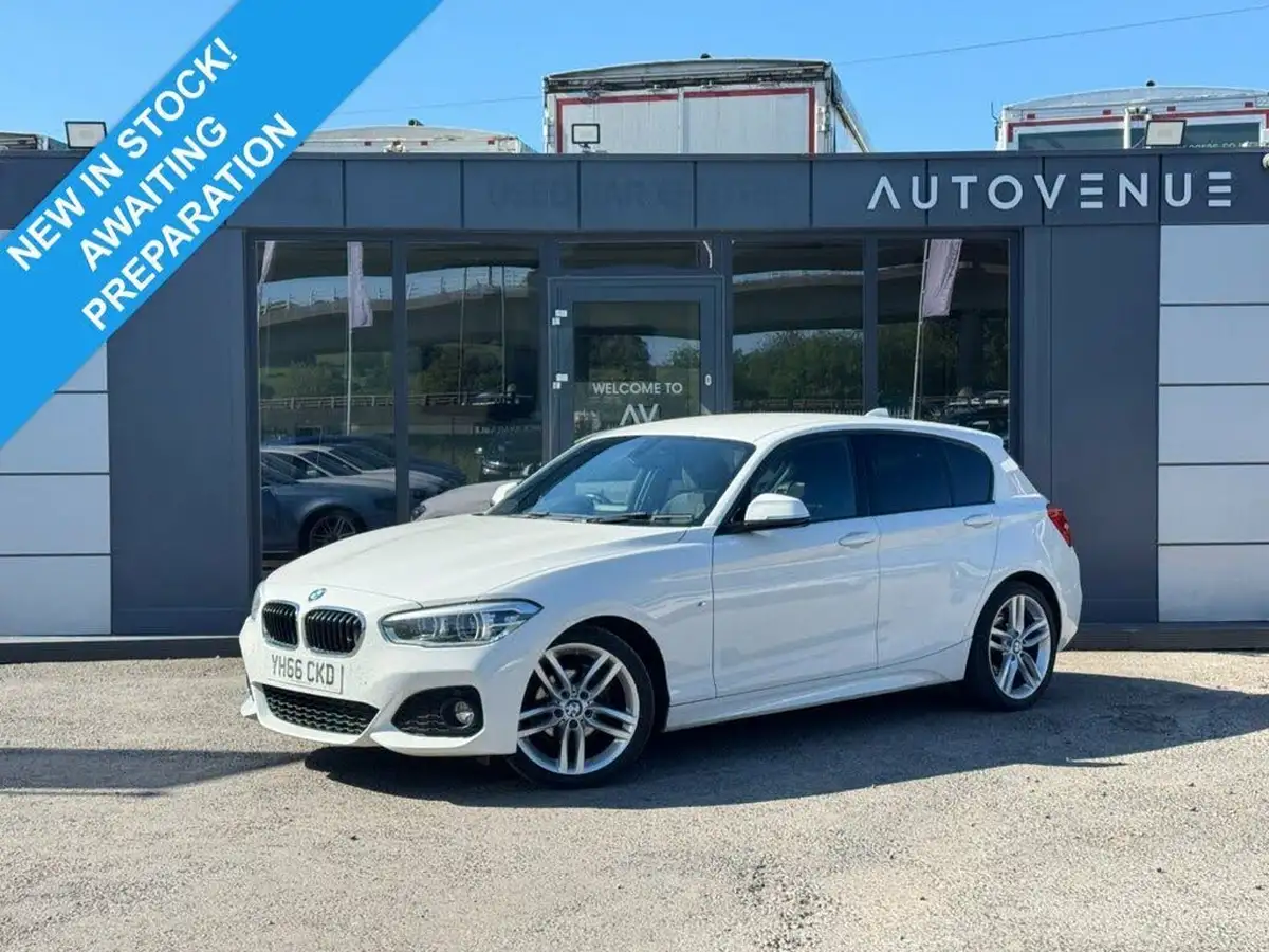 2016-bmw-1-series-20td-118d-m-sport-5d-big-0