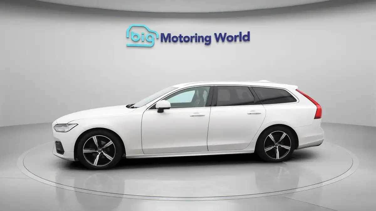 2019-volvo-v90-20td-d4-r-design-big-4
