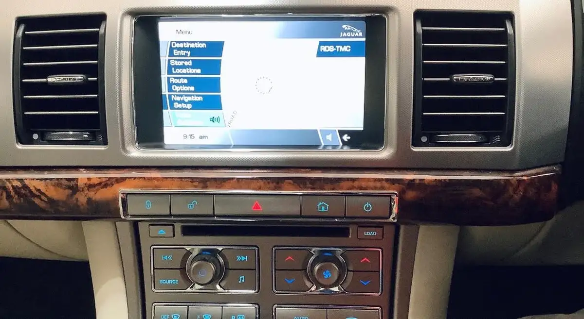 2009-jaguar-xf-30td-s-portfolio-big-3