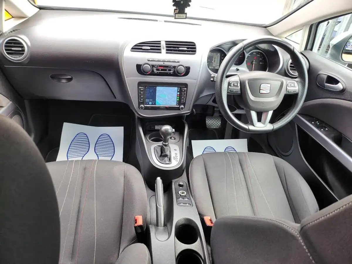 2012-seat-leon-16td-se-copa-cr-105-dsg-big-8