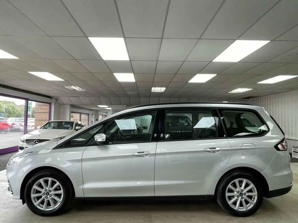 2021-ford-galaxy-20-zetec-big-11