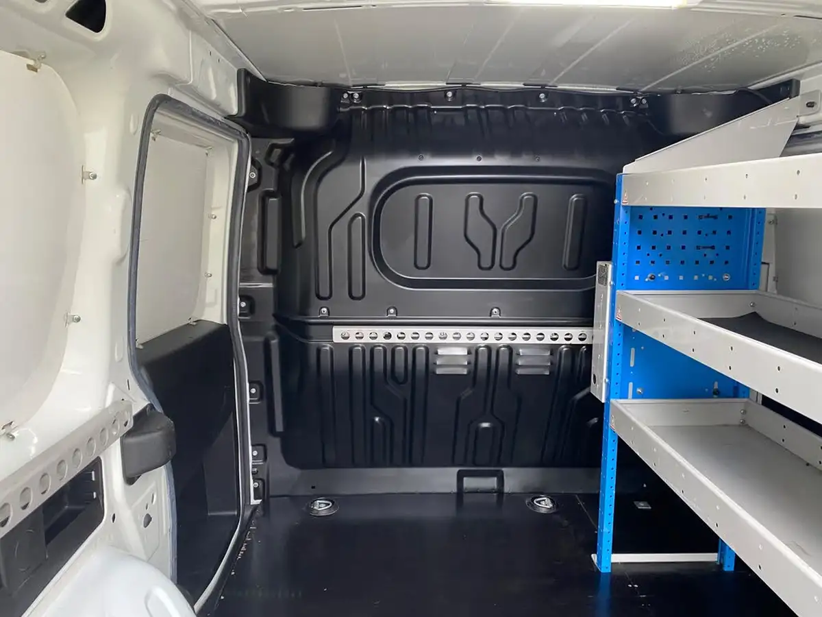 2015-fiat-doblo-cargo-13td-v-l1-refrigerated-van-big-10