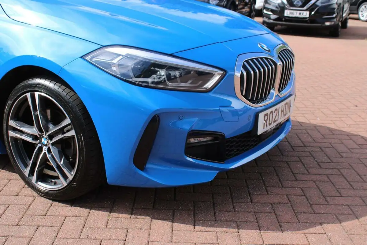 2021-bmw-1-series-15-118i-m-sport-lcp-dct-big-2