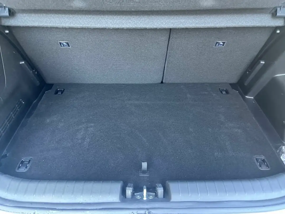 2022-hyundai-i20-10-t-gdi-premium-eclutch-imt-big-11