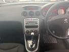 2012-peugeot-308-16-access-auto-small-19