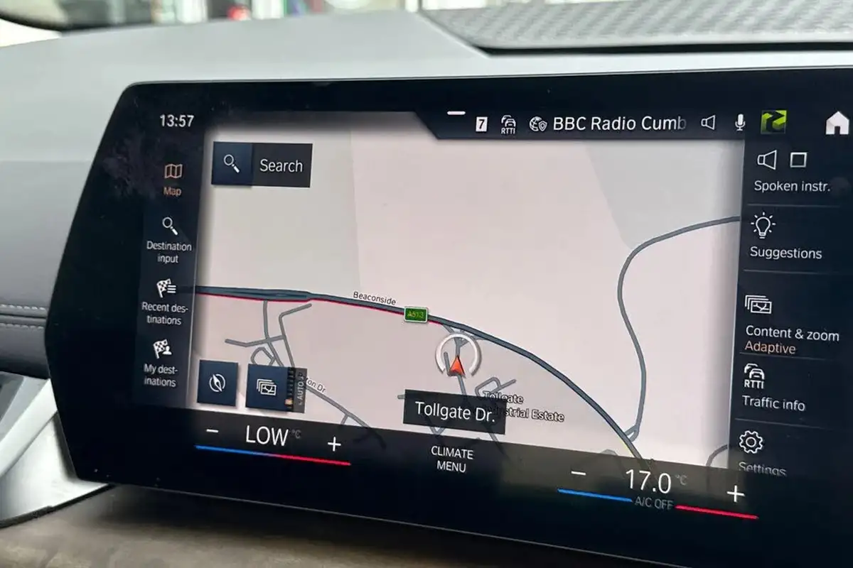 2022-bmw-2-series-15-220i-luxury-big-10