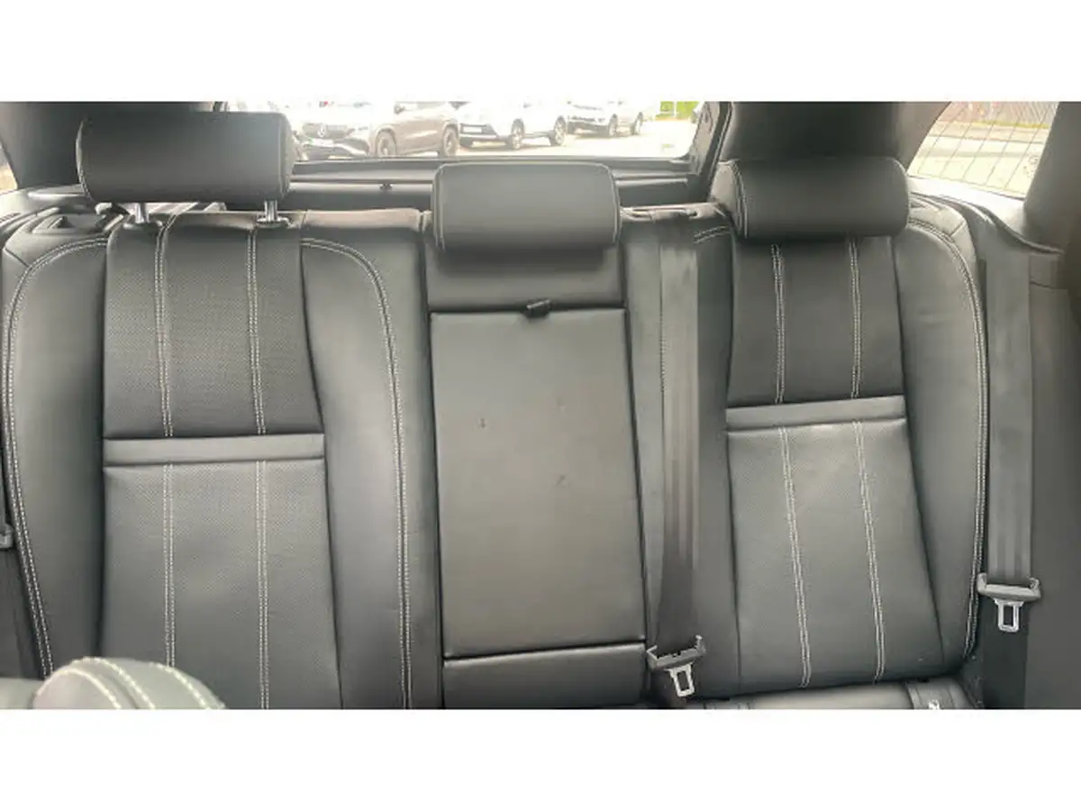 2022-land-rover-range-rover-velar-20-d200-velar-big-14