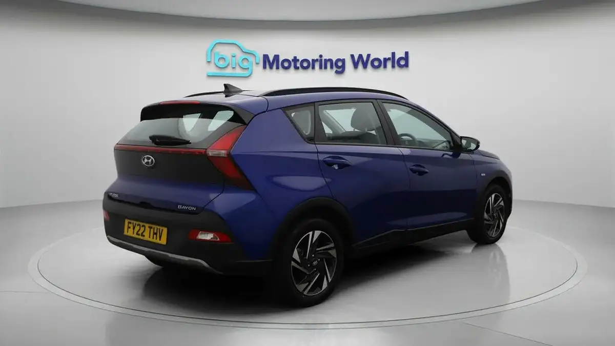 2022-hyundai-bayon-10-t-gdi-se-connect-dct-big-7