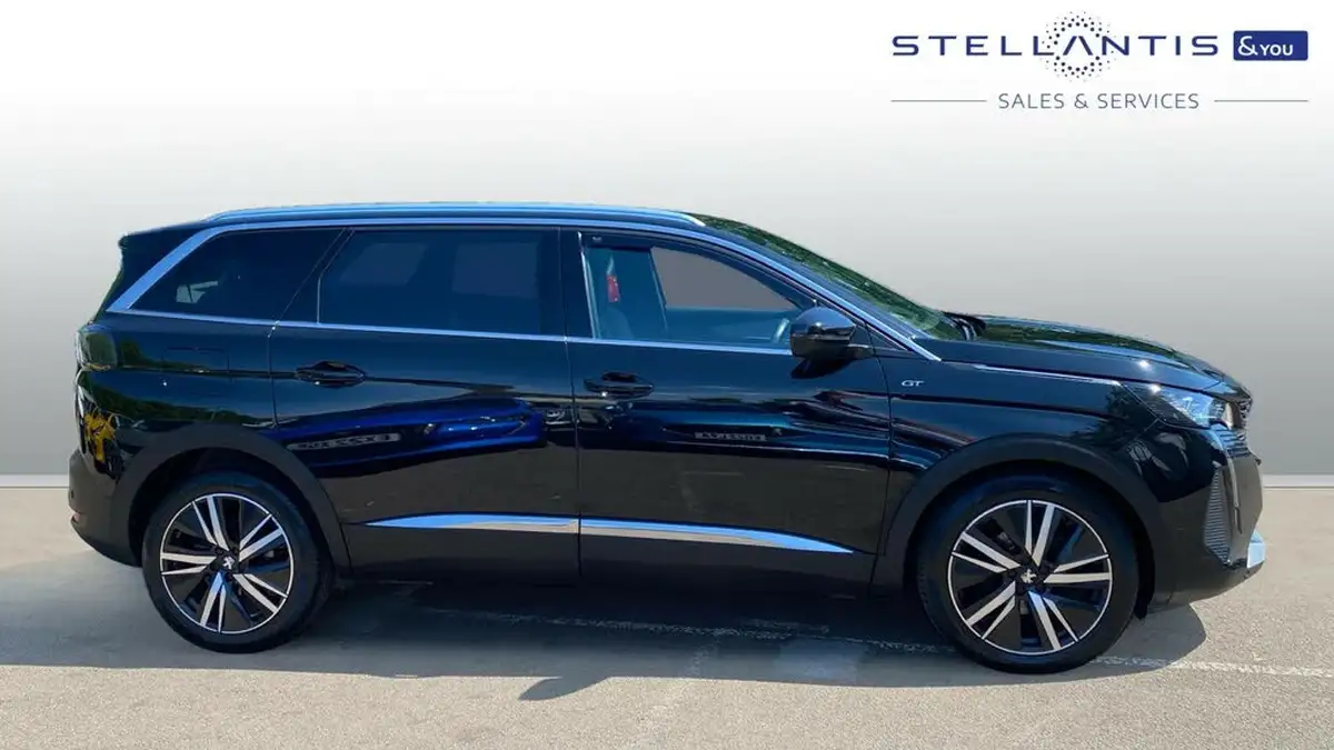 2021-peugeot-5008-suv-20-bluehdi-gt-premium-177bhp-big-1