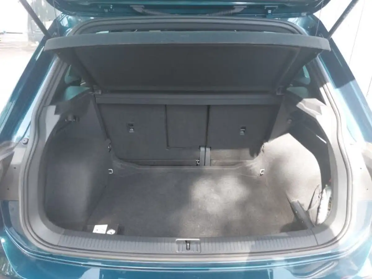 2021-volkswagen-tiguan-big-7