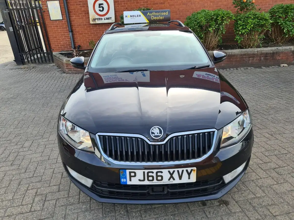 2016-skoda-octavia-20tdi-se-l-estate-big-6