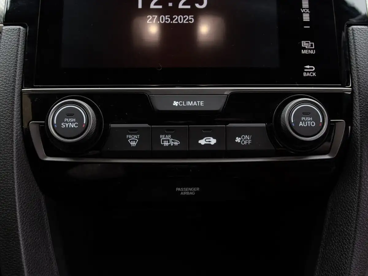 2019-honda-civic-10-vtec-turbo-sr-hatchback-5d-big-34