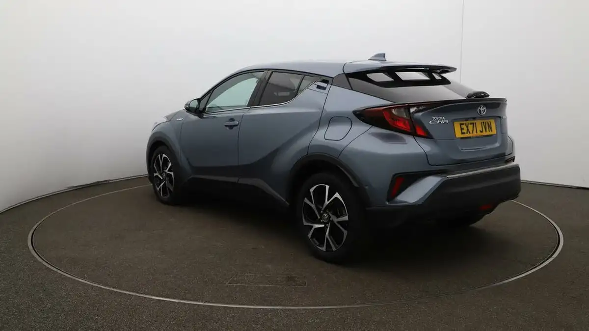 2021-toyota-c-hr-18-vvt-i-design-big-63