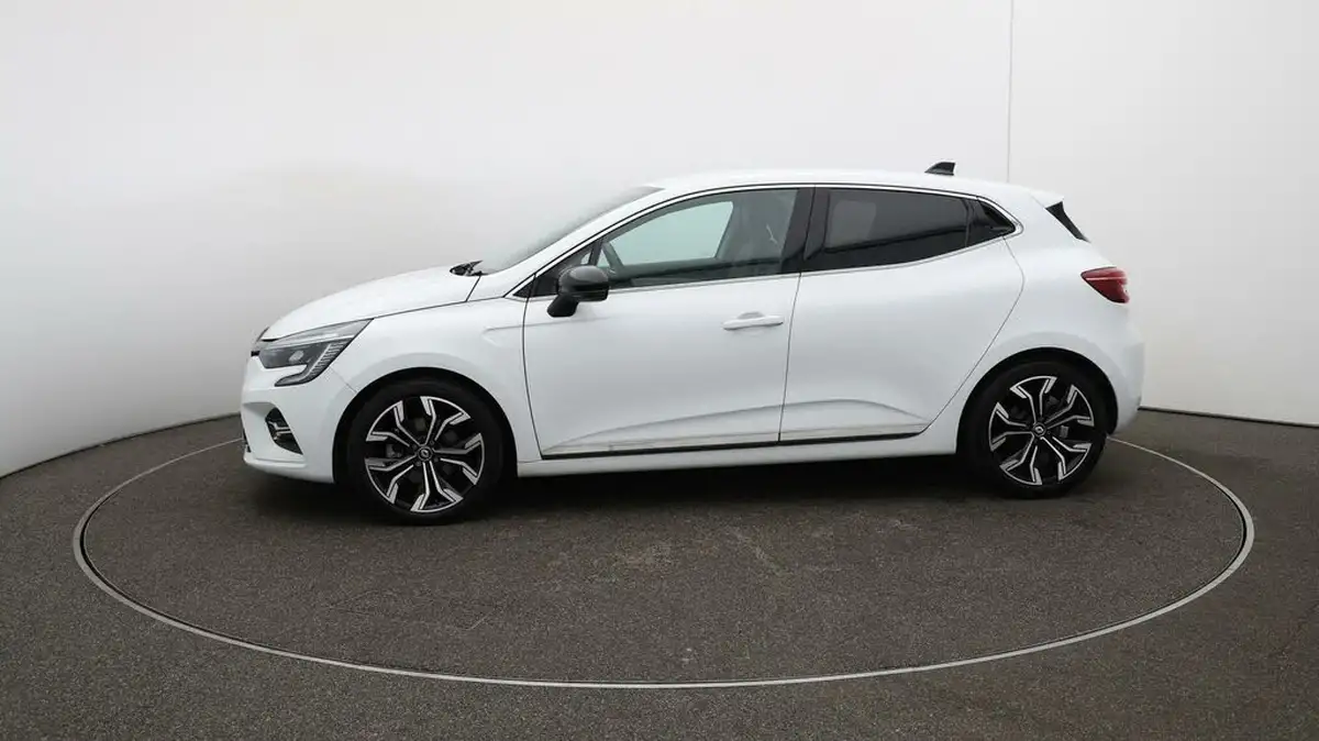 2023-renault-clio-16-techno-big-64