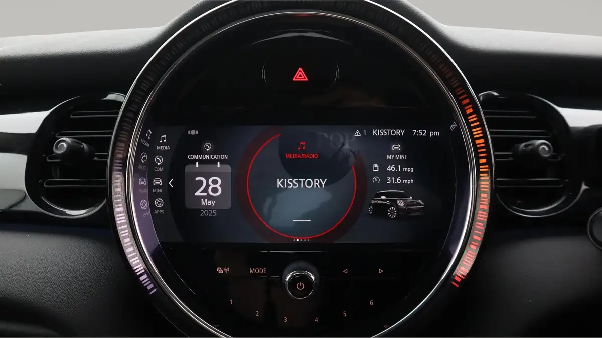2022-mini-cooper-15-cooper-classic-premium-hatchback-3d-auto-big-11