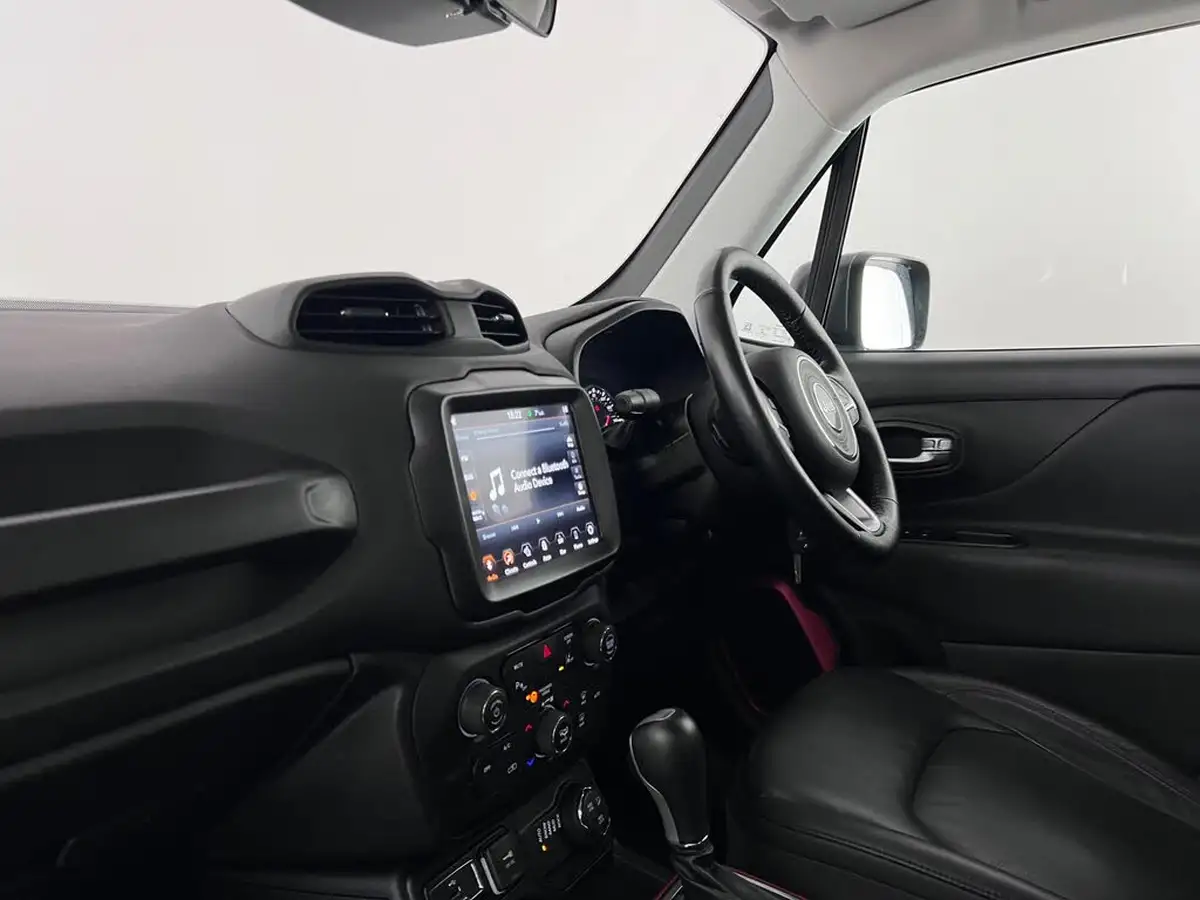 2018-jeep-renegade-20multijet-ii-trailhawk-ss-big-17