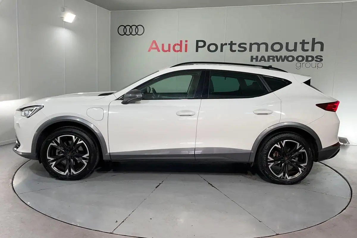 2022-cupra-formentor-14-e-hybrid-v1-big-9