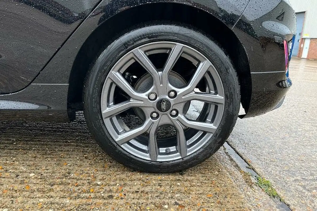 2022-ford-fiesta-10t-st-line-100ps-5d-big-7
