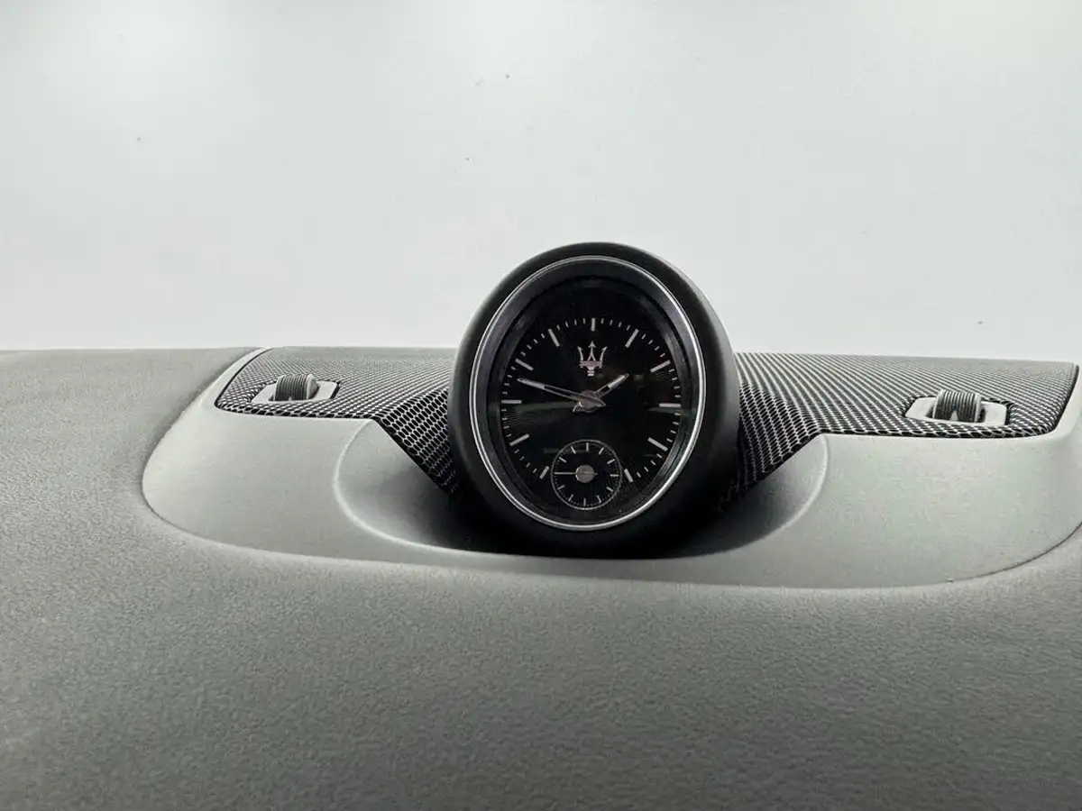 2018-maserati-levante-30-s-gransport-nerissimo-pack-ss-big-38