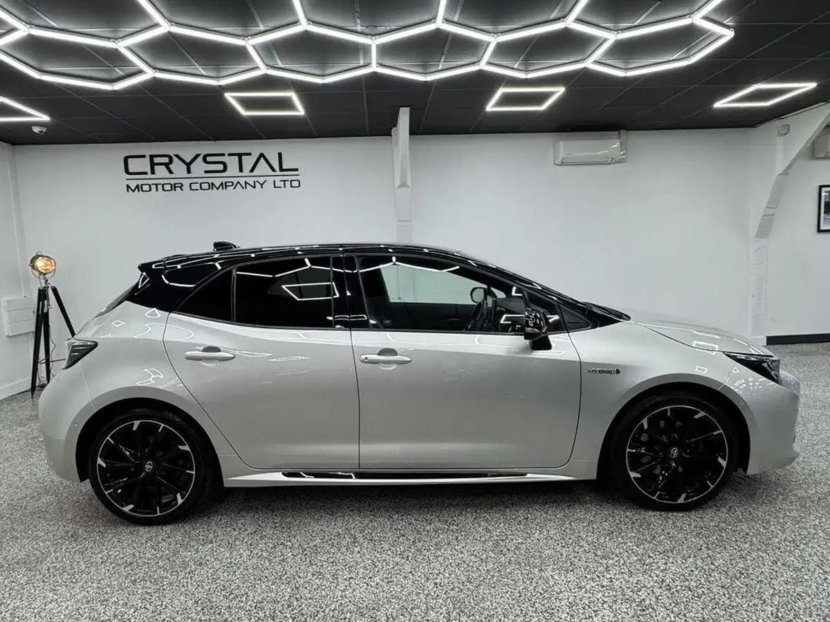 2020-toyota-corolla-big-1
