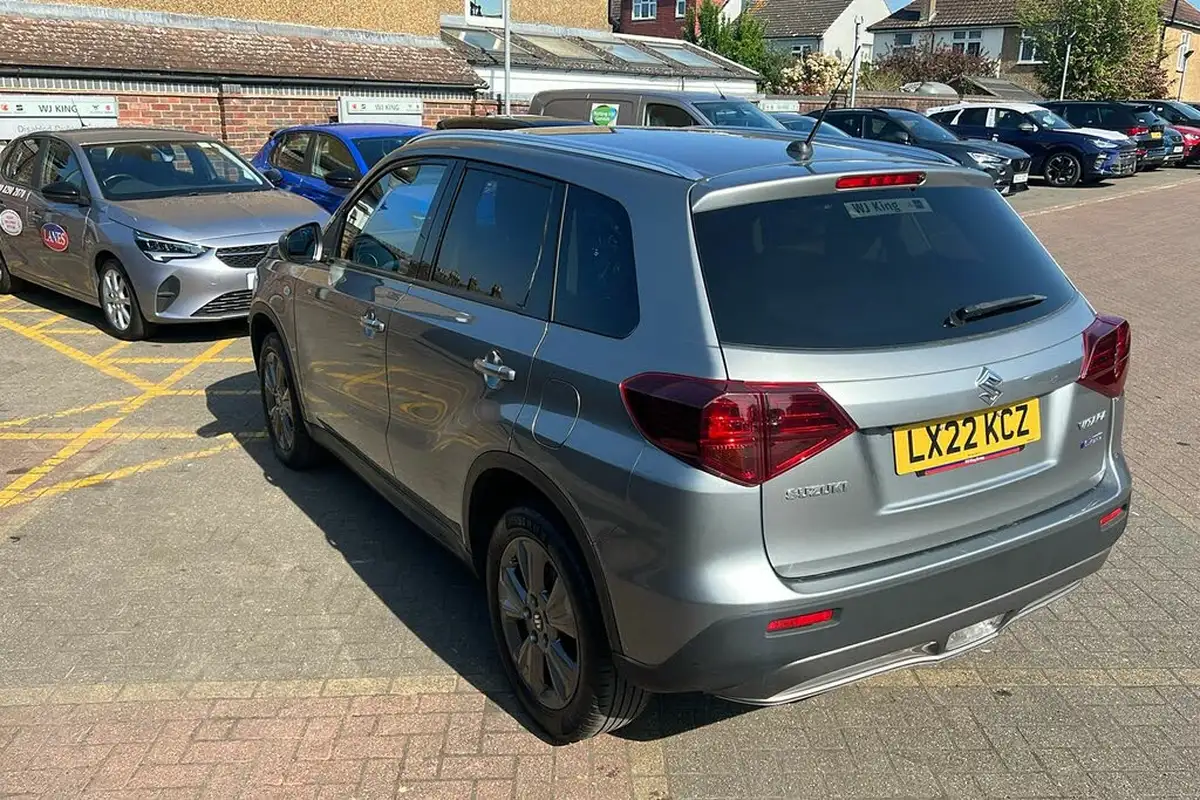 2022-suzuki-vitara-14-boosterjet-sz-t-big-48