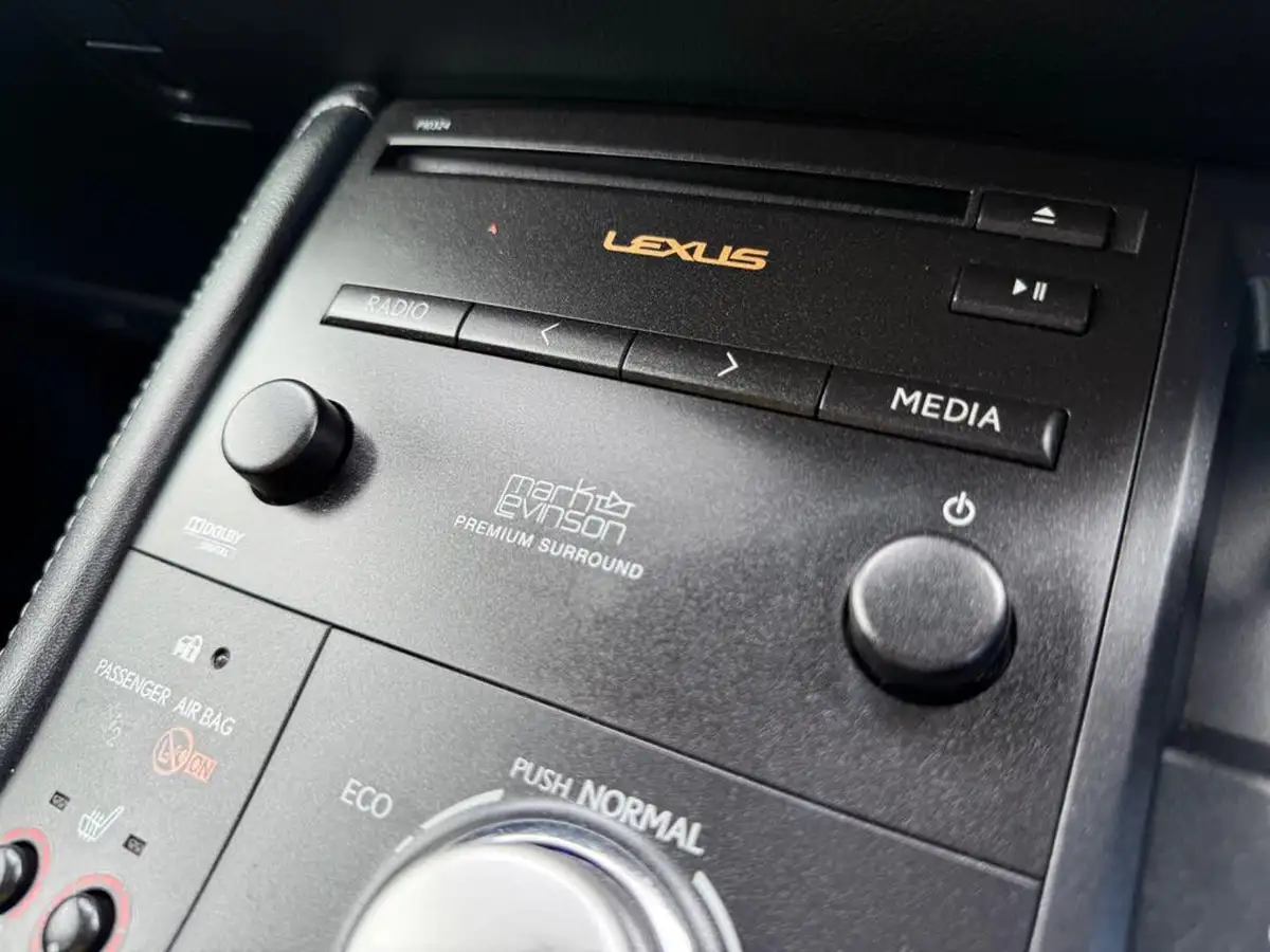 2013-lexus-ct-200h-18-premier-big-64