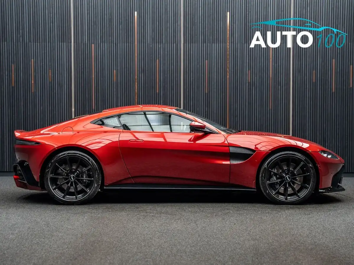 2019-aston-martin-vantage-40-v8-vantage-big-13