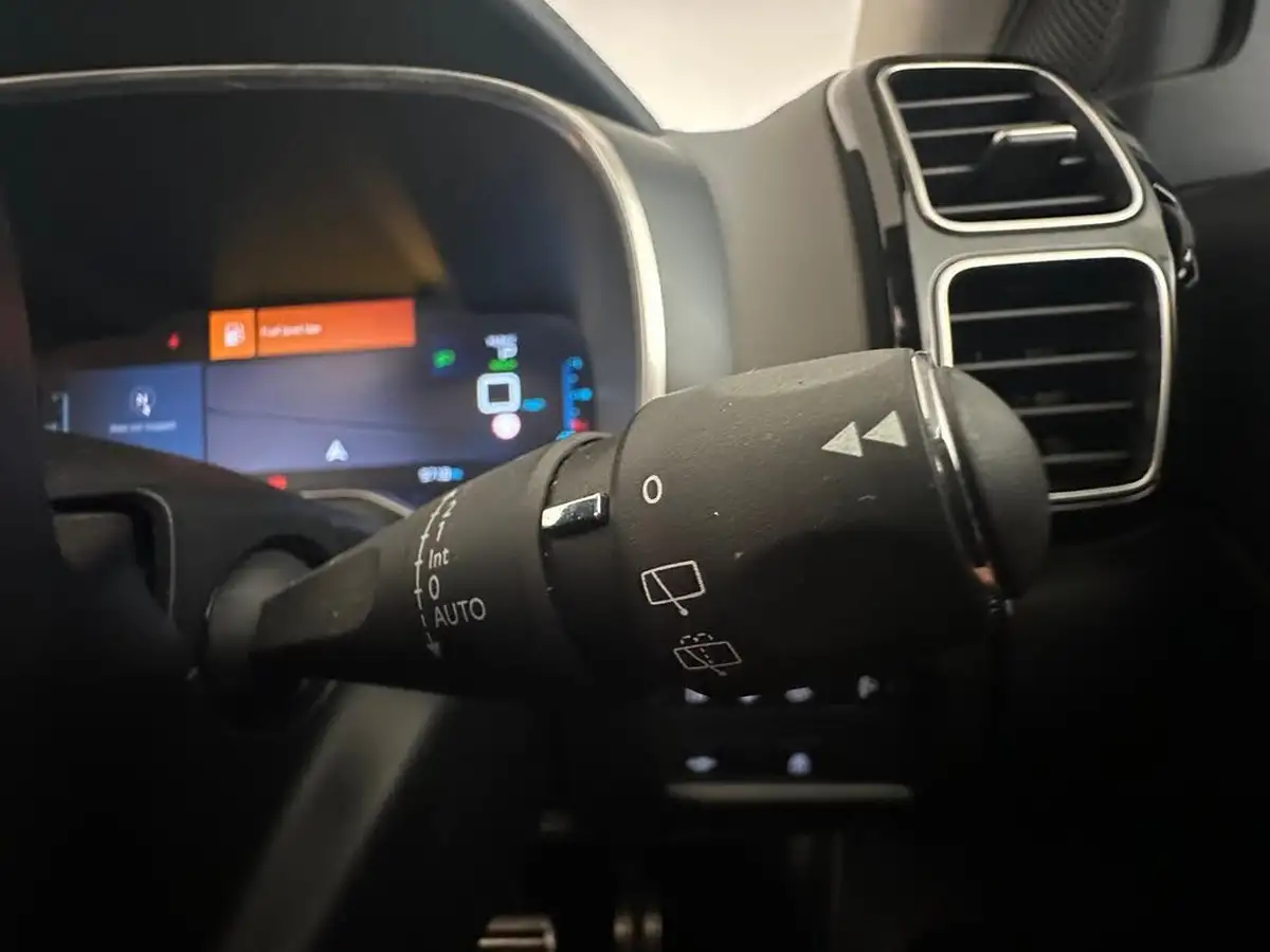 2021-citroen-c5-aircross-16-puretech-shine-plus-5d-big-36