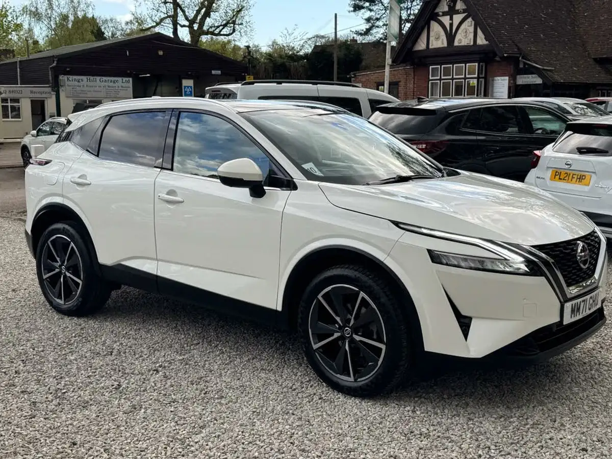 2021-nissan-qashqai-13-dig-t-tekna-158ps-xtronic-big-0
