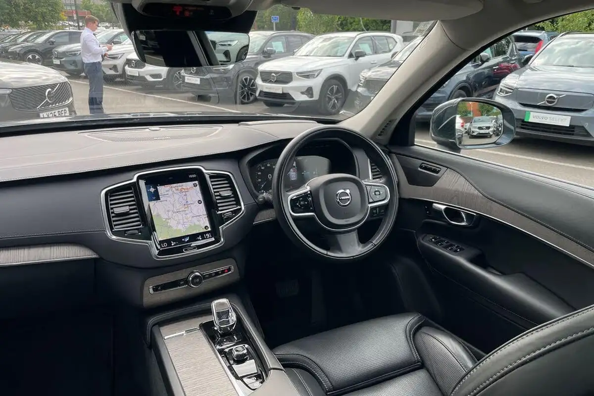 2022-volvo-xc90-20-t8-inscription-pro-455bhp-big-35