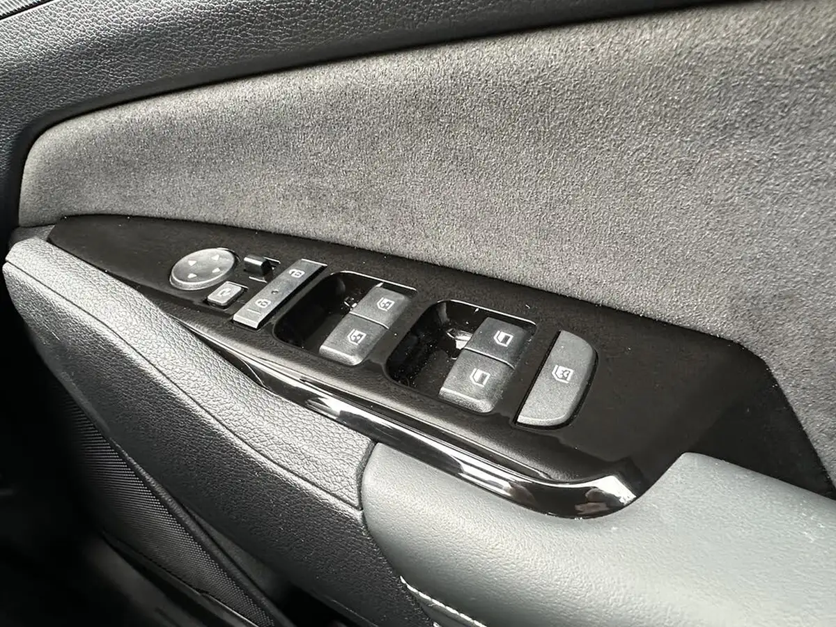 2024-kia-sportage-16-t-gdi-gt-line-226bhp-hev-auto-big-15