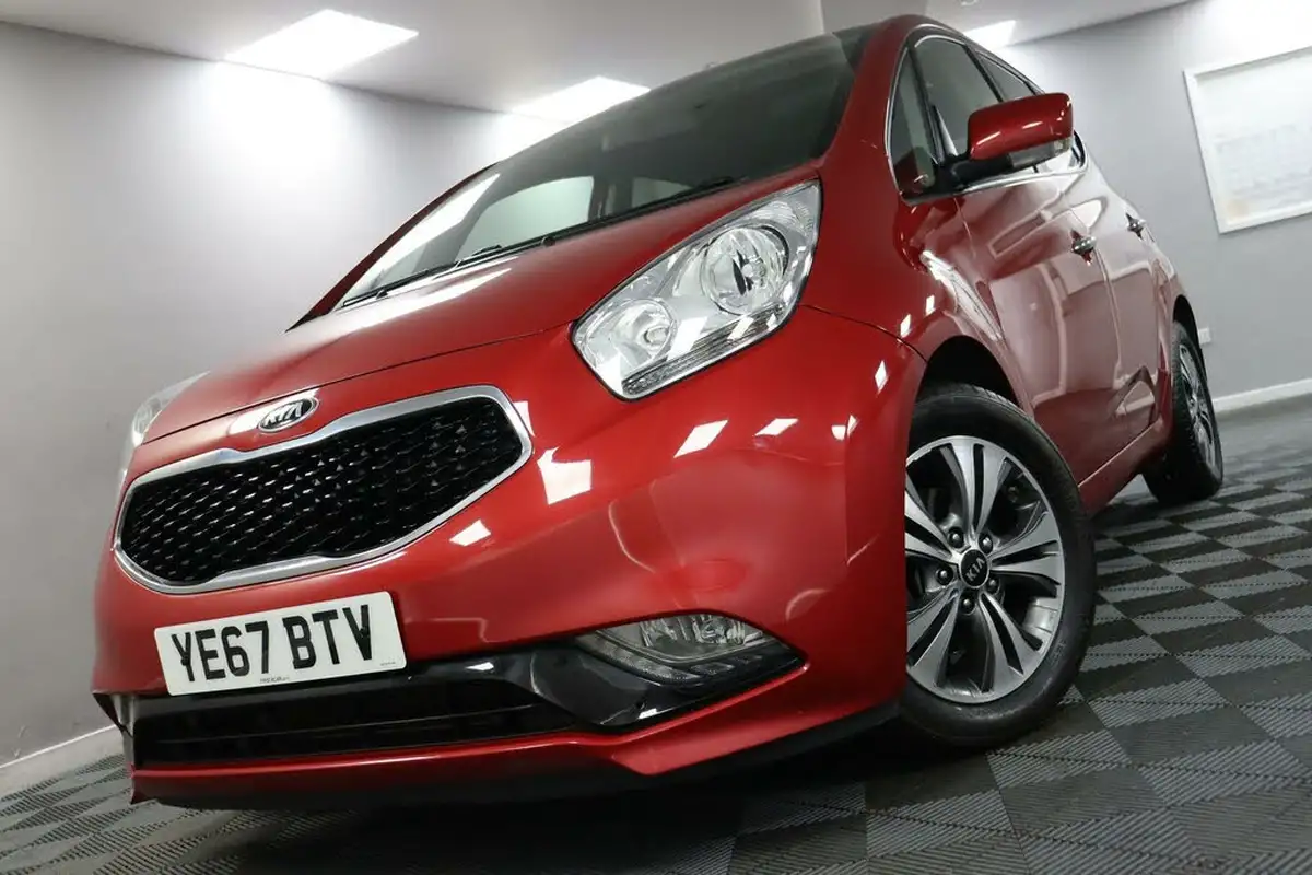 2017-kia-venga-16-4-auto-big-31