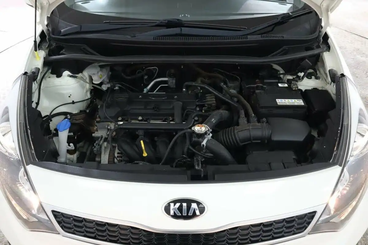 2016-kia-rio-125-sr7-5d-big-9