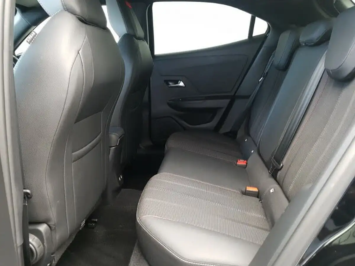 2023-vauxhall-mokka-12-gs-130ps-auto-big-5