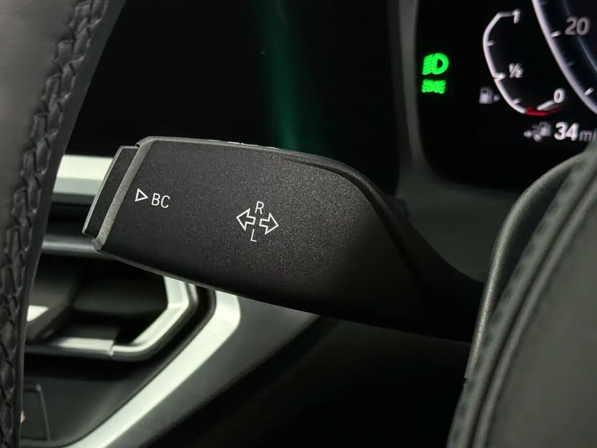 2019-bmw-3-series-20-330e-m-sport-plus-pack-big-23