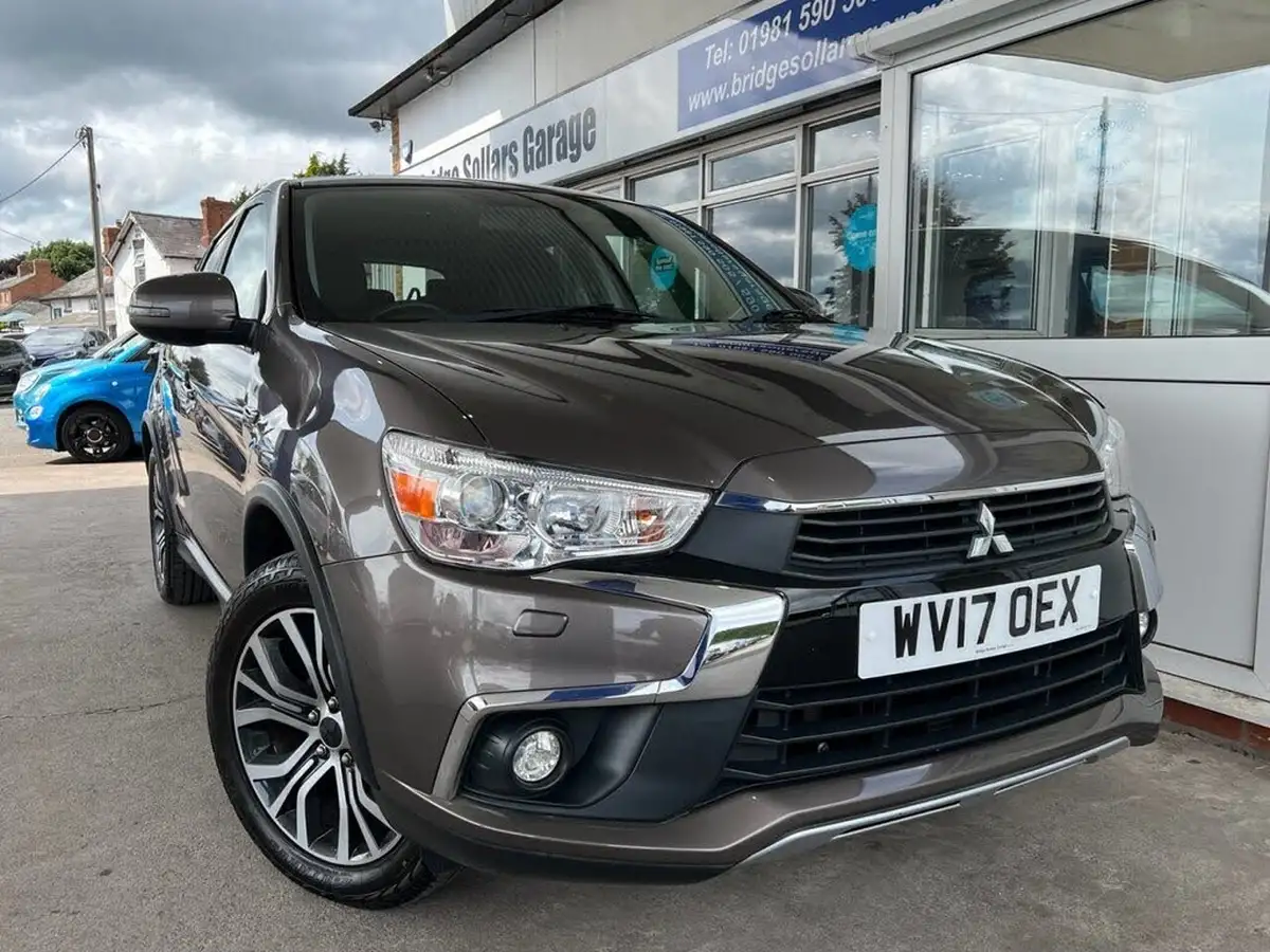 2017-mitsubishi-asx-16d-3-big-11