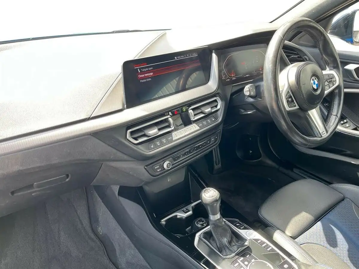 2022-bmw-1-series-15-118i-m-sport-lcp-big-8
