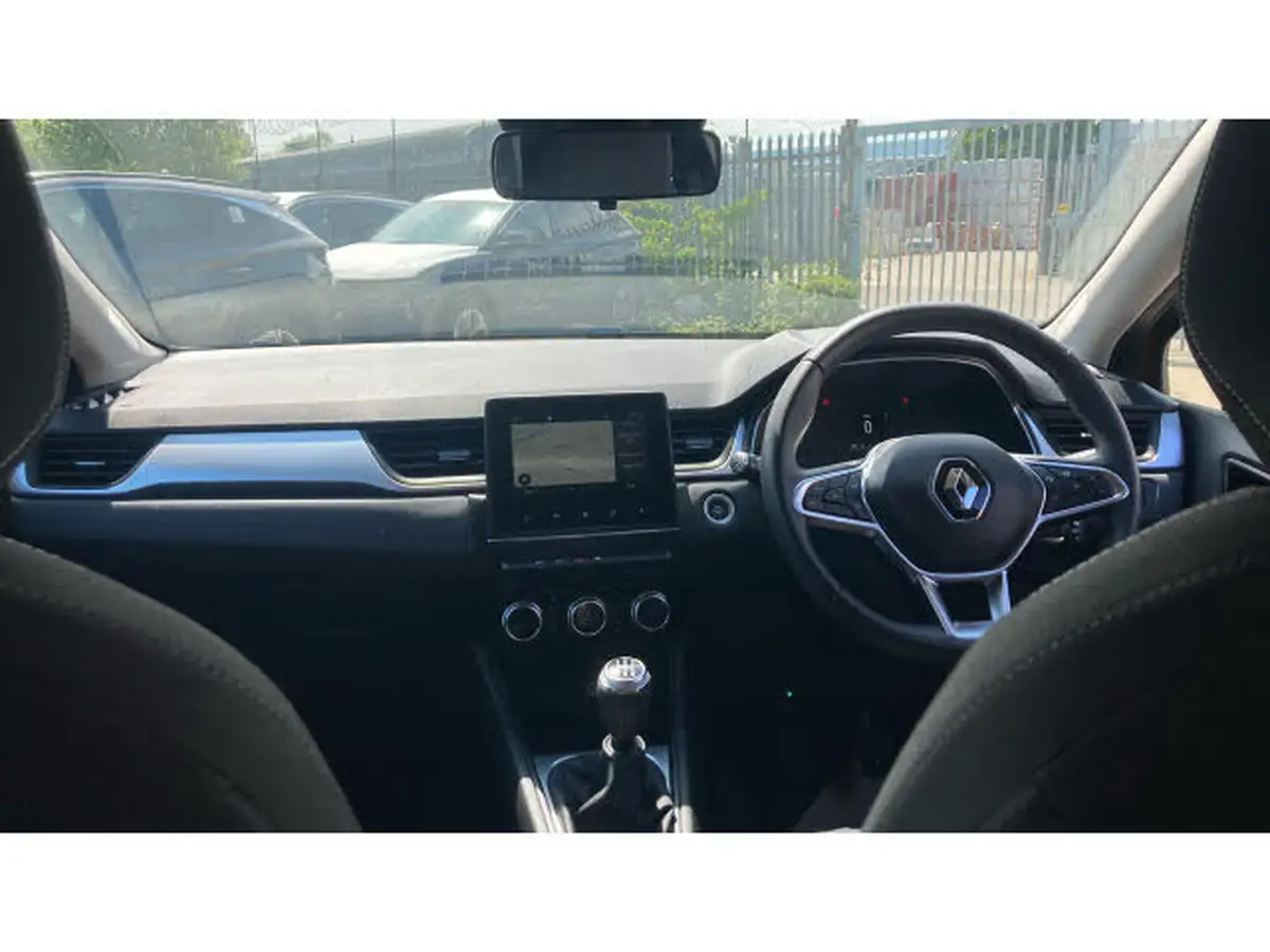 2021-renault-captur-10-tce-iconic-100bhp-big-9