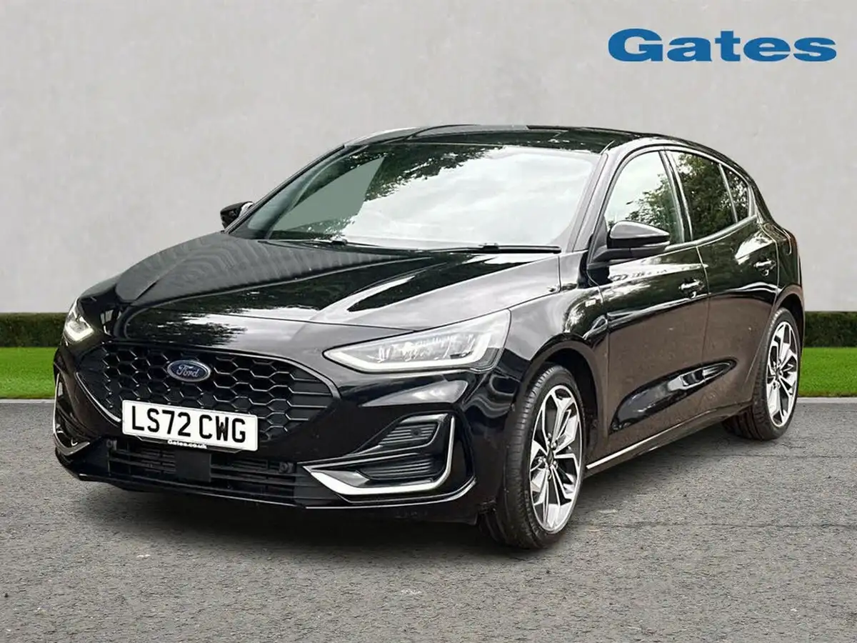 2022-ford-focus-10t-st-line-vignale-155ps-hybrid-mhev-hatchback-big-2