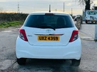 2011-toyota-yaris-small-8