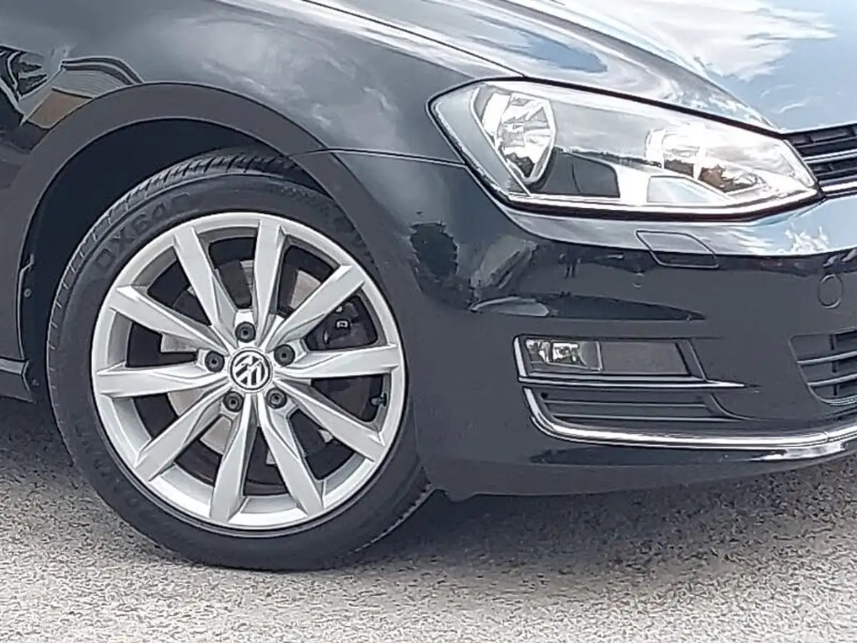 2015-volkswagen-golf-14-tsi-gt-actbmtss-hatchback-5d-1395cc-dsg-big-8