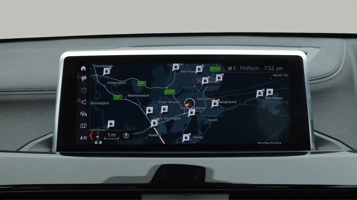 2020-bmw-x1-20-sdrive-20i-xline-big-11
