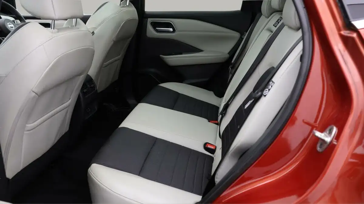 2021-nissan-qashqai-13-dig-t-tekna-140ps-big-16