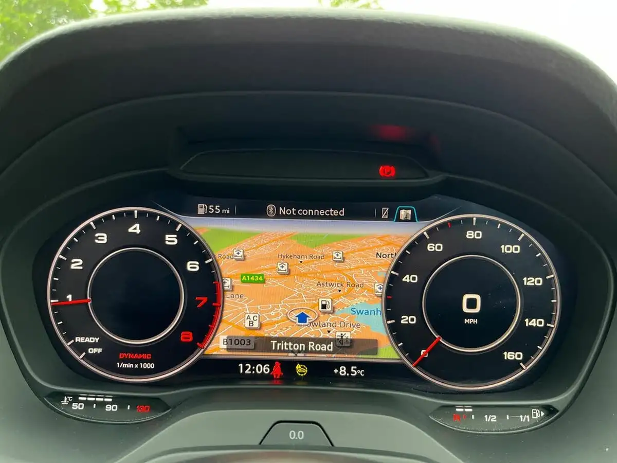 2021-audi-q2-15-35-tfsi-sport-big-22