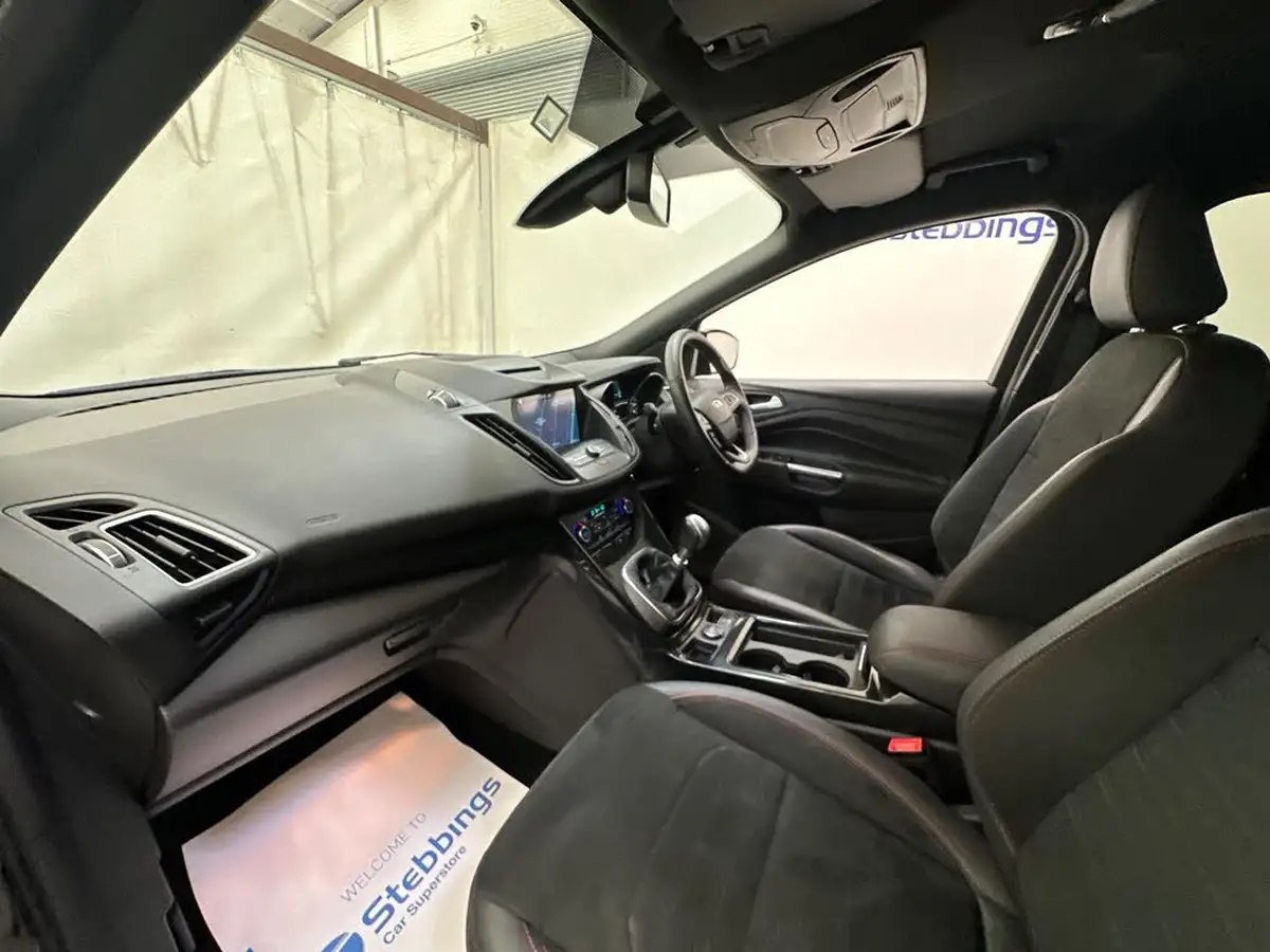 2019-ford-kuga-15tdci-st-line-ss-big-25