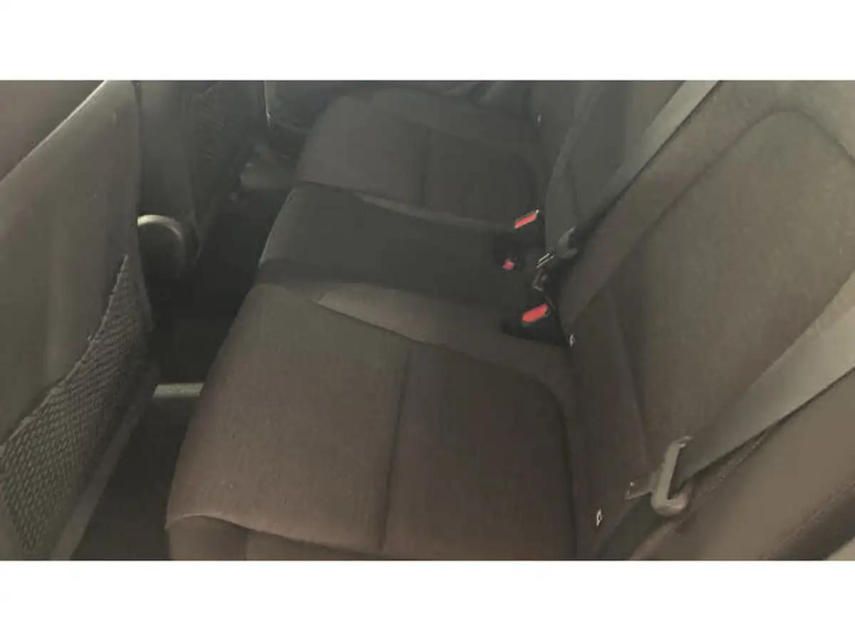 2022-hyundai-kona-e-premium-204ps-64kwh-7kw-obc-big-15